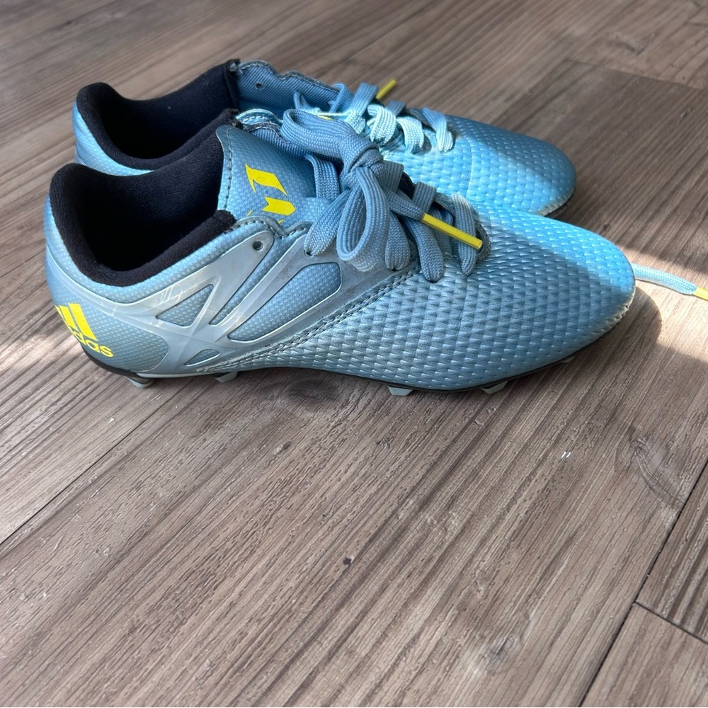 adidas Sky Blue Soccer Cleats with Yellow Highlights. 2.5
